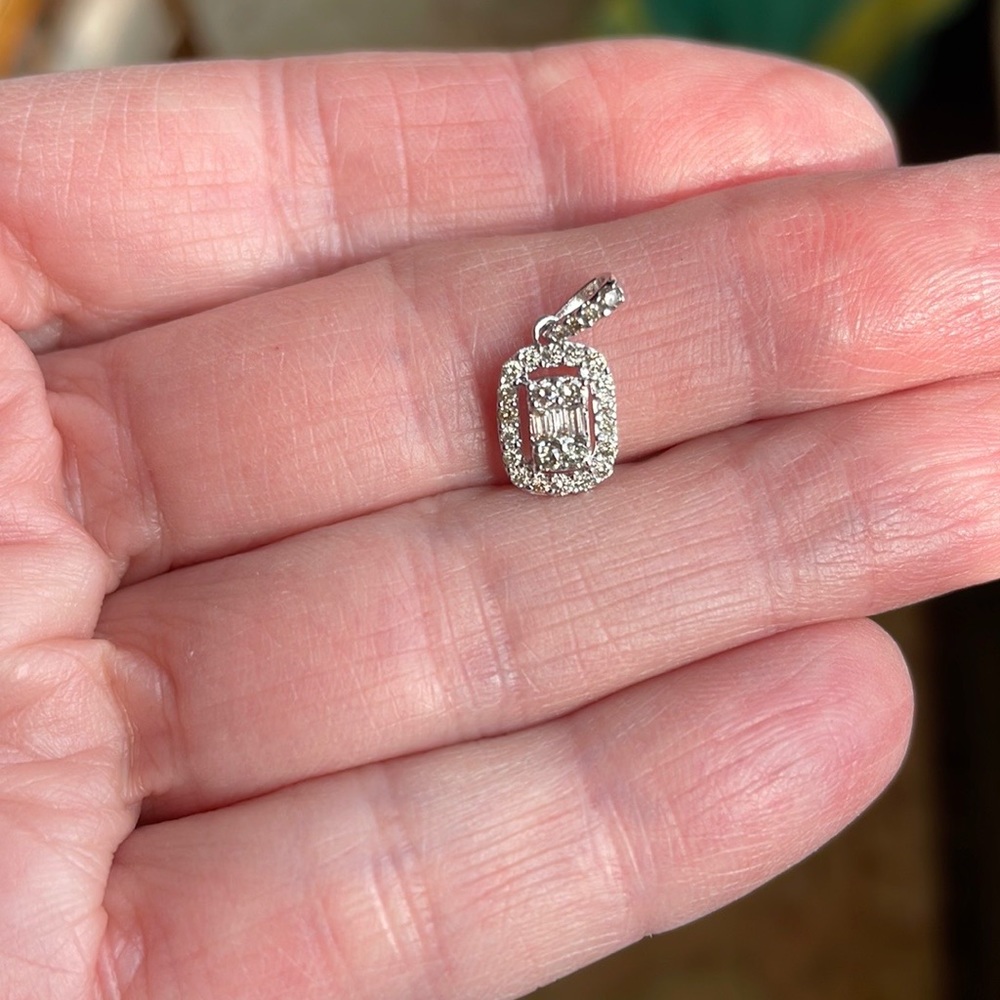 Gorgeous jewelry pendant head 0.25ct diamond white gold with 16 in 14k chain - Picture 2 of 6